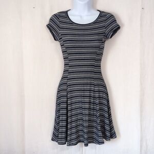 May Pink Y2K Blue Black Striped Fit and Flare Shirt Dress Size Small